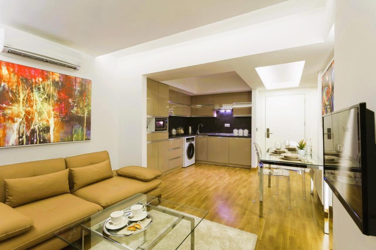The Place Suites By Cey Istanbul Exteriör bild