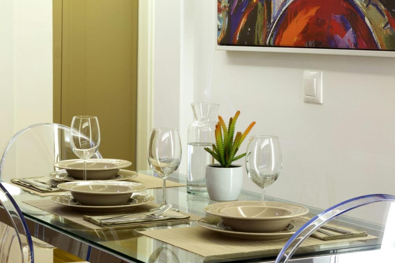 The Place Suites By Cey Istanbul Exteriör bild