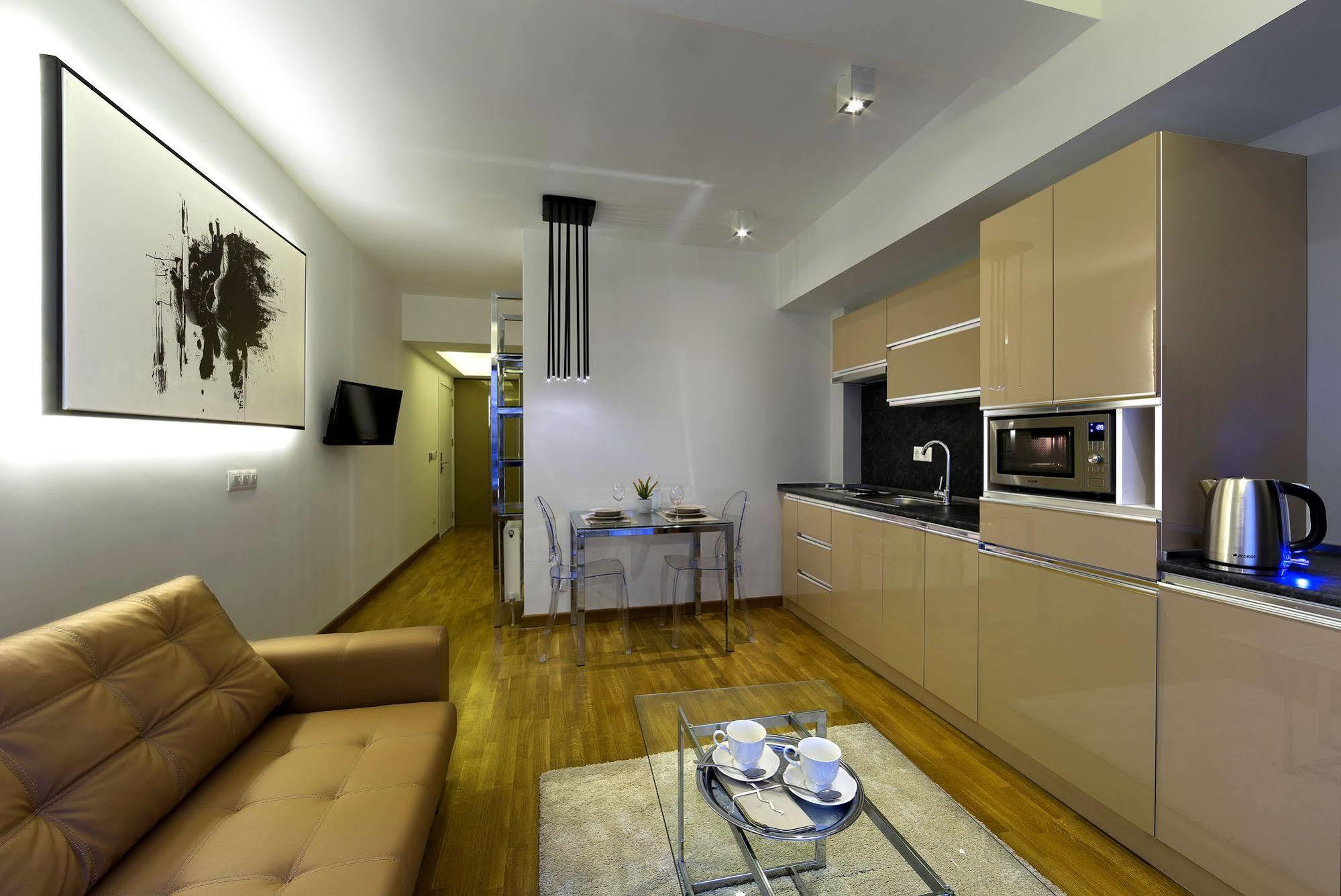 The Place Suites By Cey Istanbul Exteriör bild