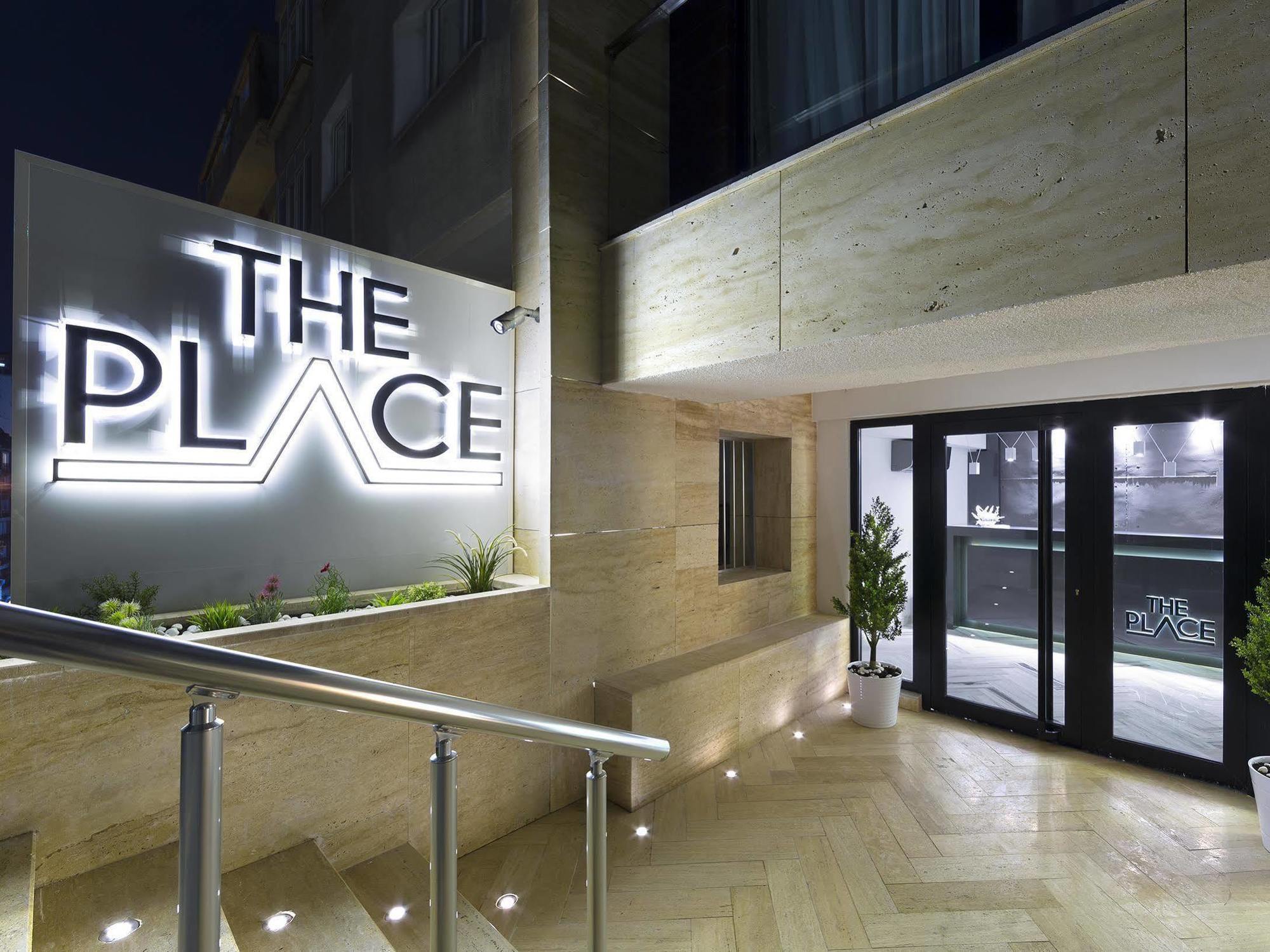 The Place Suites By Cey Istanbul Exteriör bild